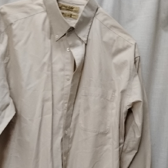 Roundtree & Yorke Tan Casual Button Down Shirt Men's 100 Cotton Striped Button D - Picture 9 of 10